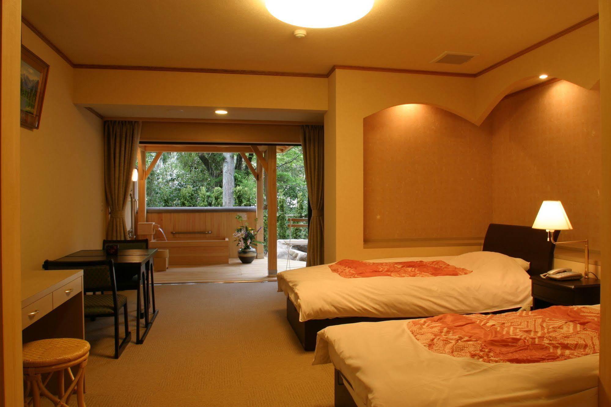 Hotel Gujo Hachiman Exterior foto